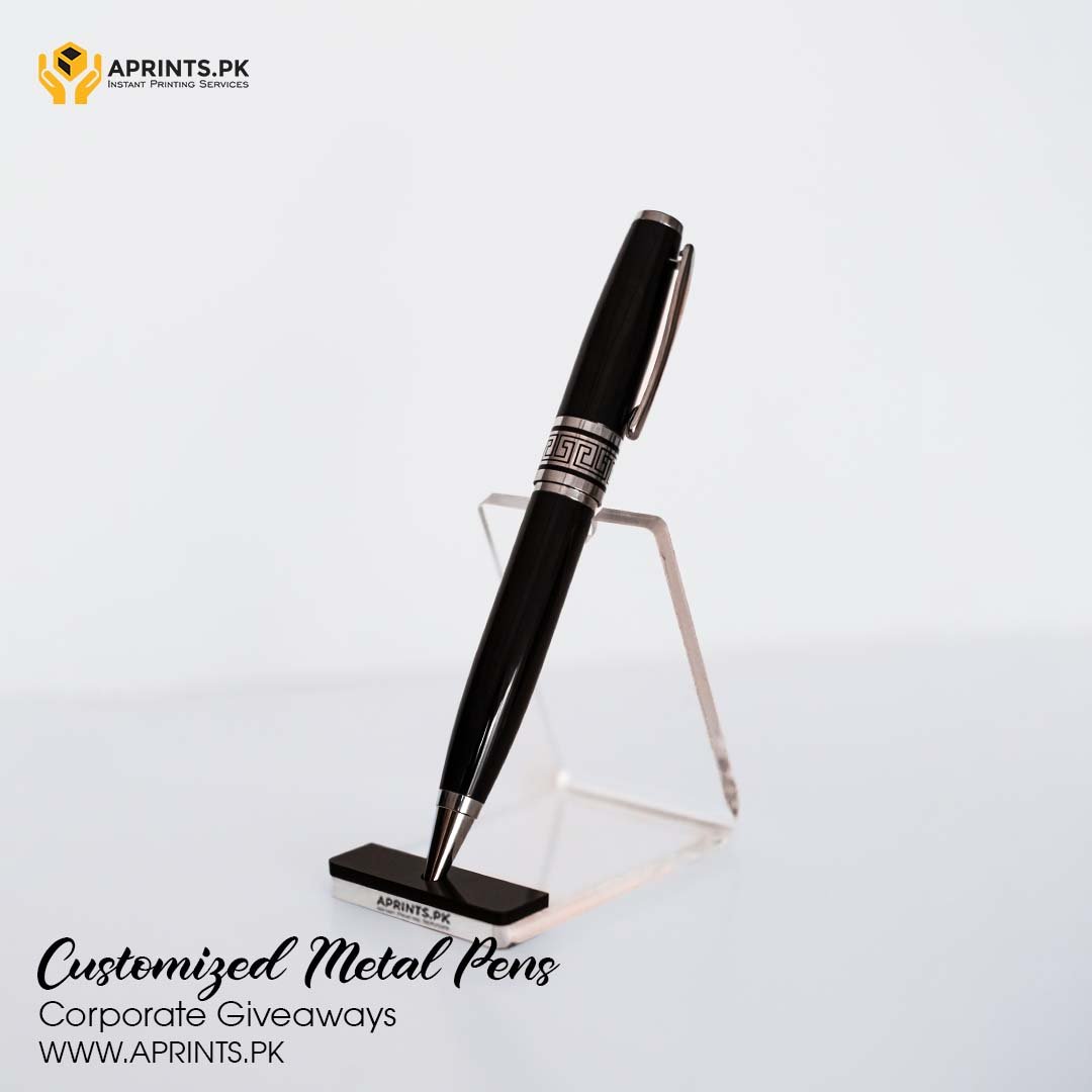 5 Scrivener’s Black Gold Tip Metal Pen - Image 1